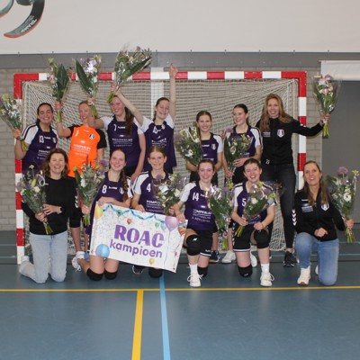 B-jeugd handbal kampioen